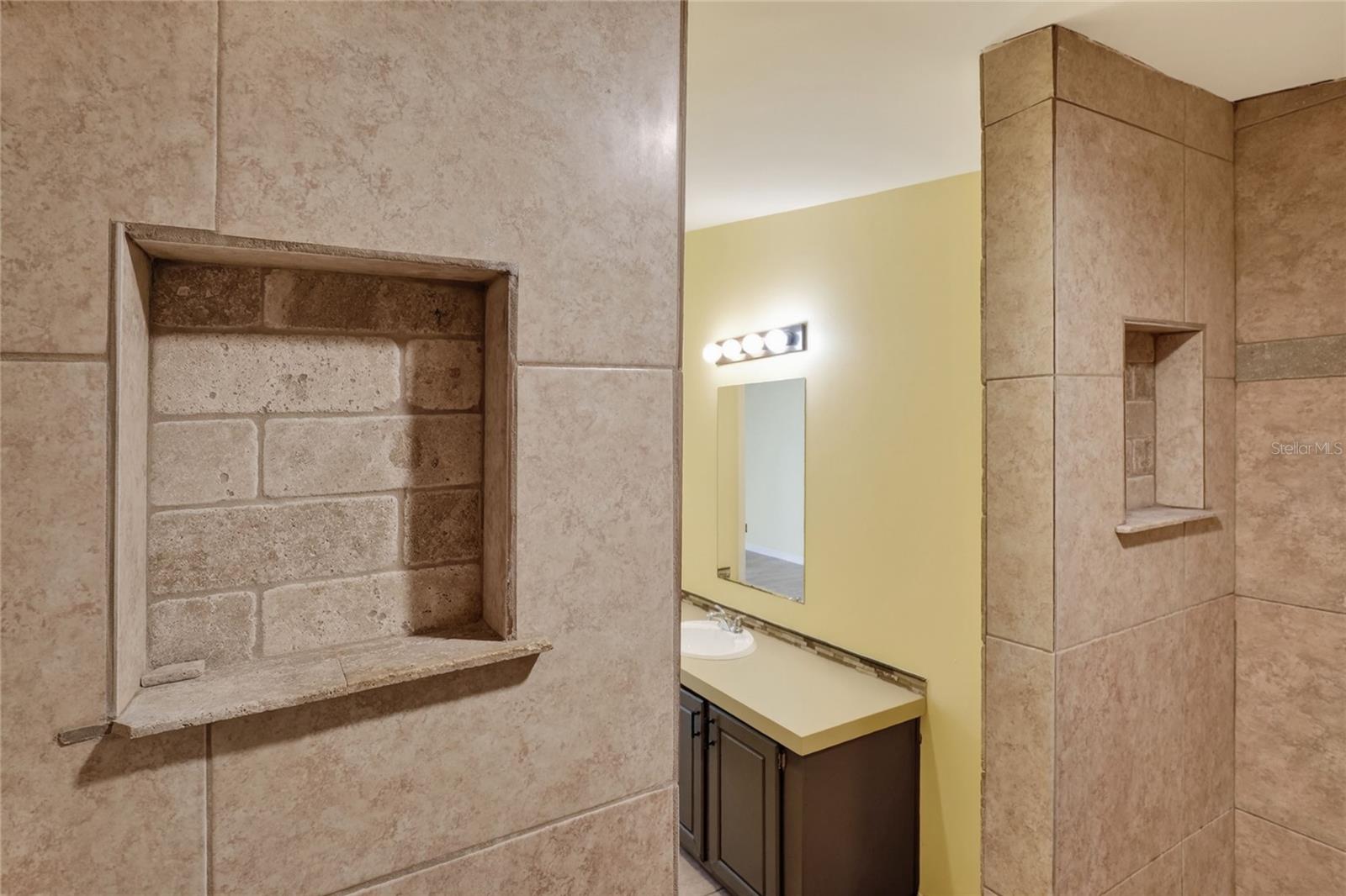 Image 32 of 53 For 321 Kent Road