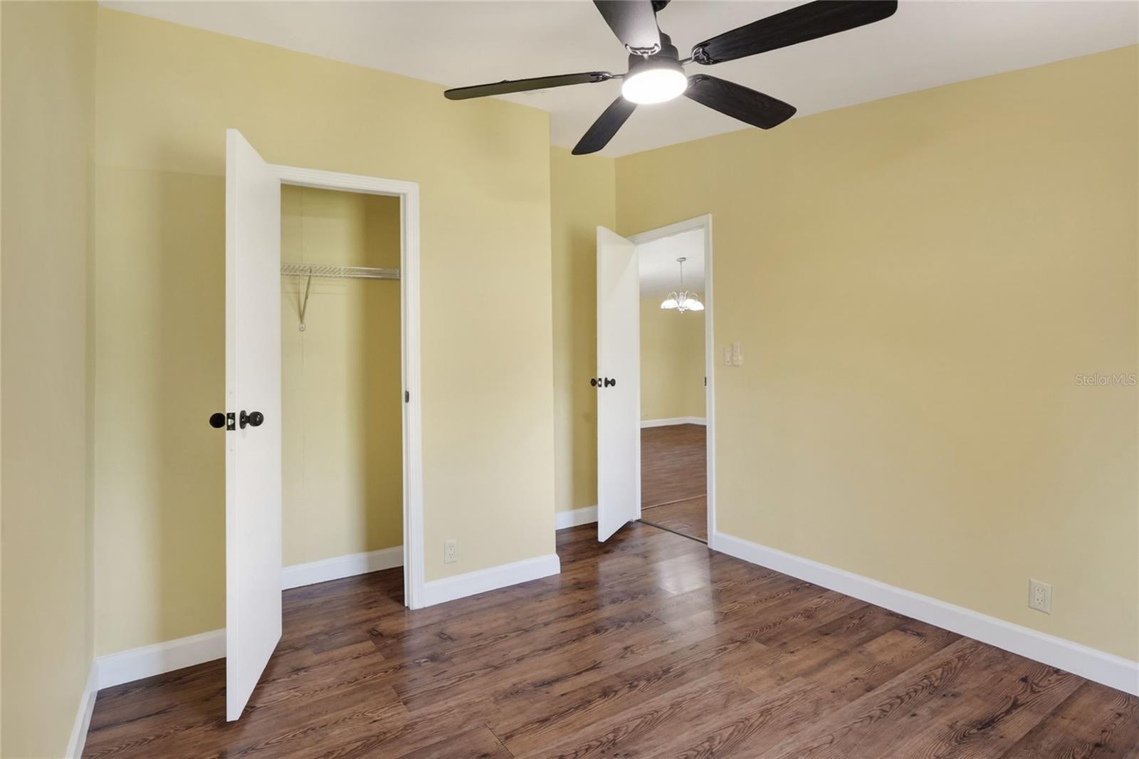 Image 37 of 53 For 321 Kent Road