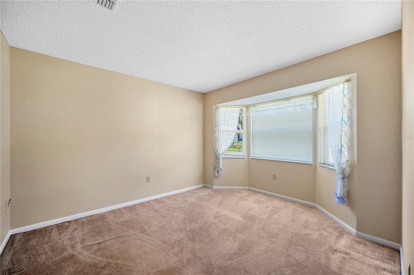 Image 21 of 37 For 4934 Pleasant Hollow Trail