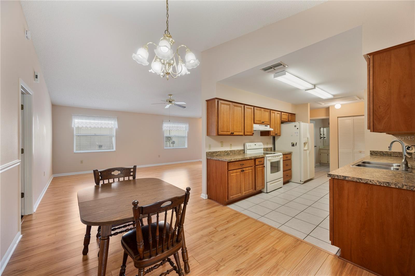 Image 9 of 37 For 4934 Pleasant Hollow Trail