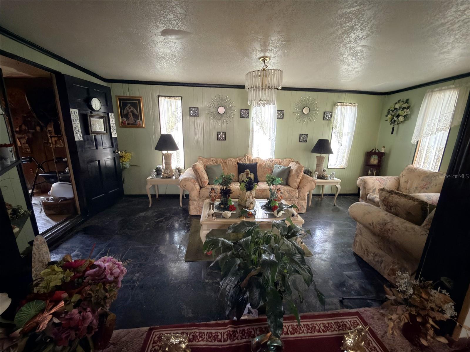 Image 2 of 3 For 911 5th Street