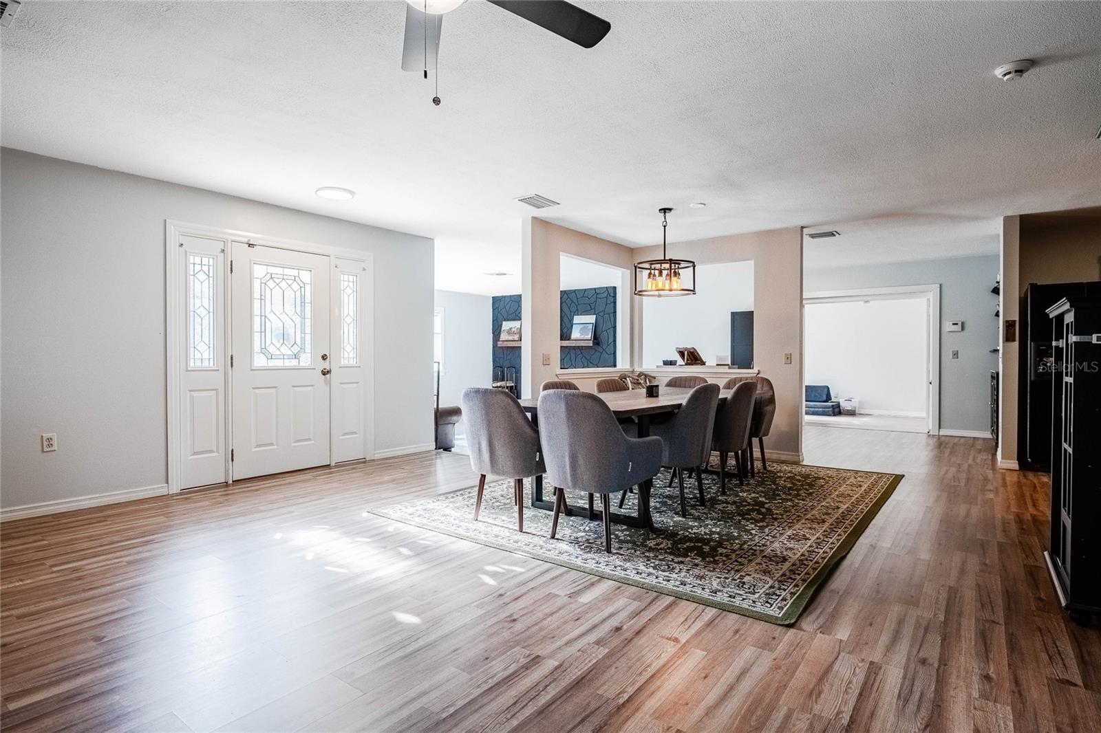 Image 19 of 58 For 5905 Whispering Pines Road