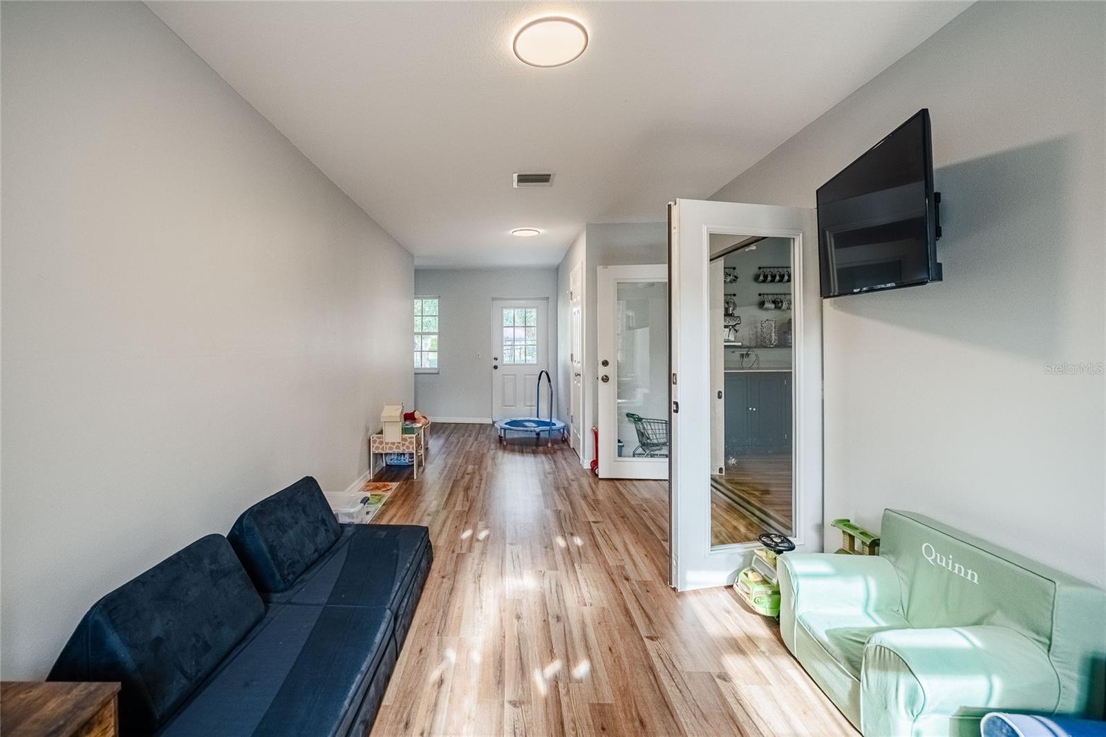 Image 39 of 58 For 5905 Whispering Pines Road