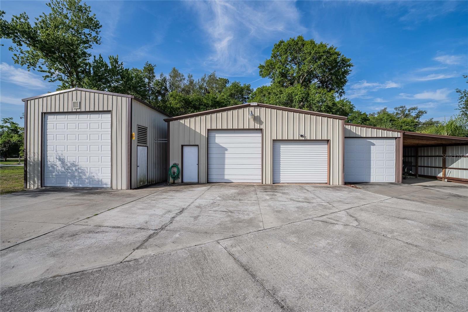 Image 6 of 58 For 5905 Whispering Pines Road