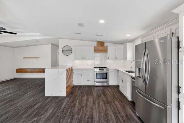 Image 23 of 53 For 1140 Florida Avenue