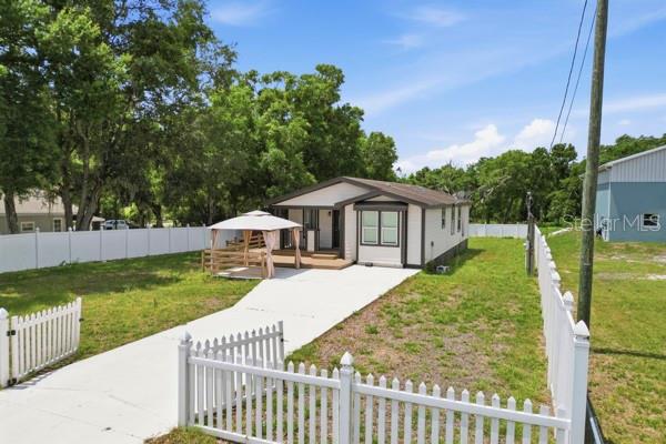 Image 3 of 53 For 1140 Florida Avenue