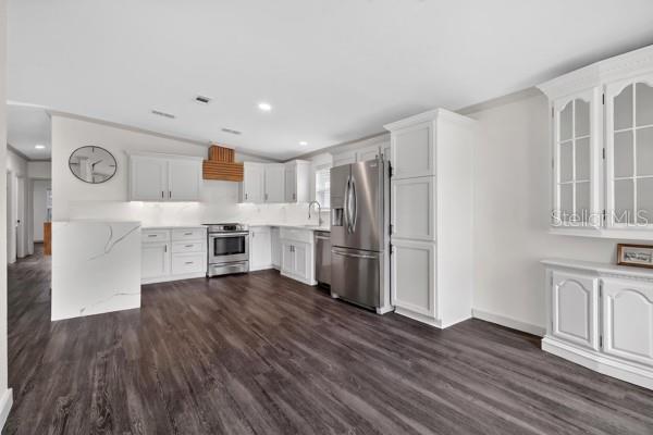 Image 32 of 53 For 1140 Florida Avenue