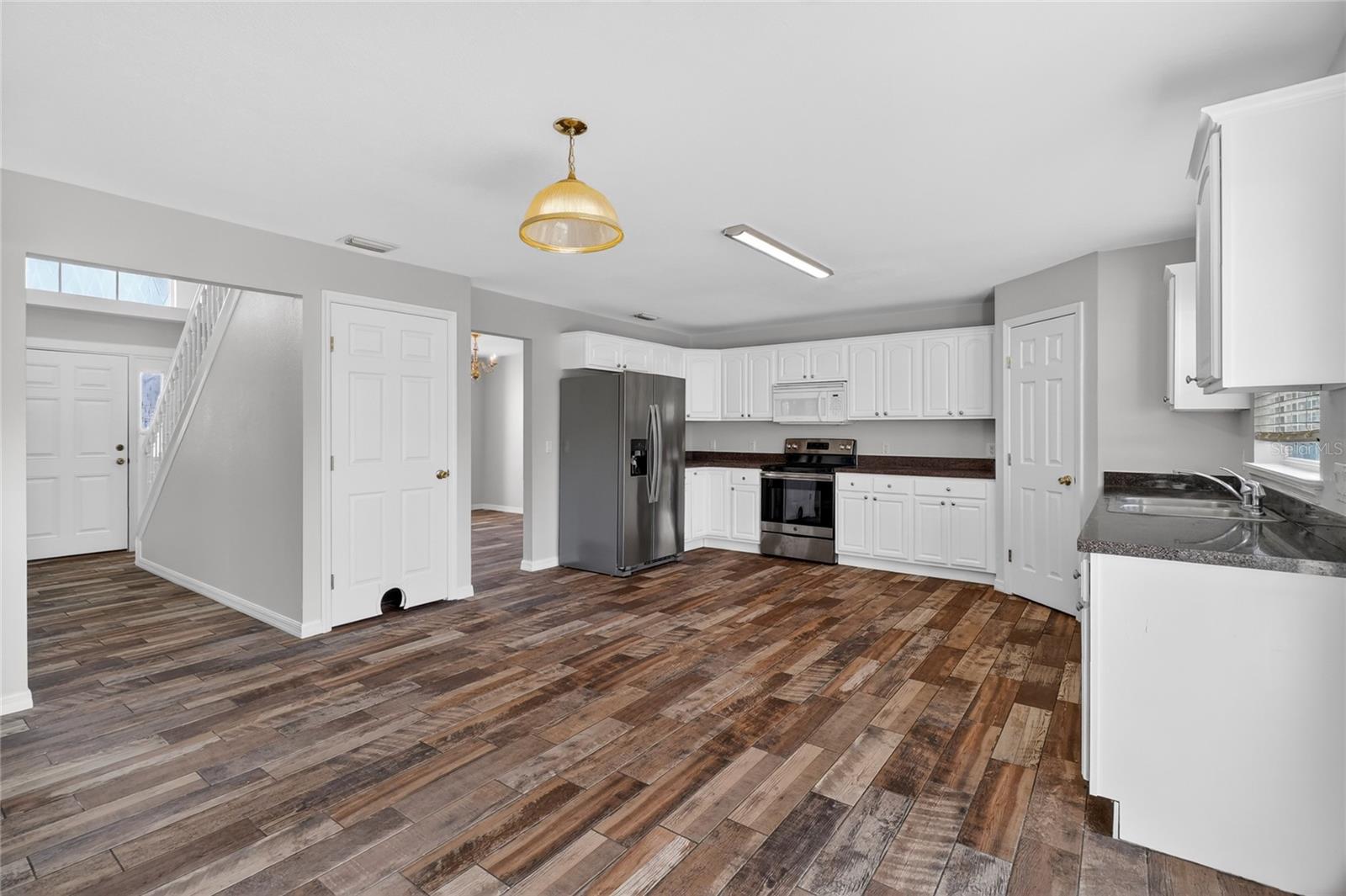 Image 14 of 60 For 528 Cody Caleb Drive