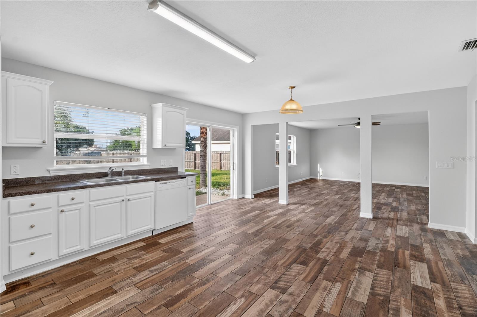 Image 21 of 60 For 528 Cody Caleb Drive