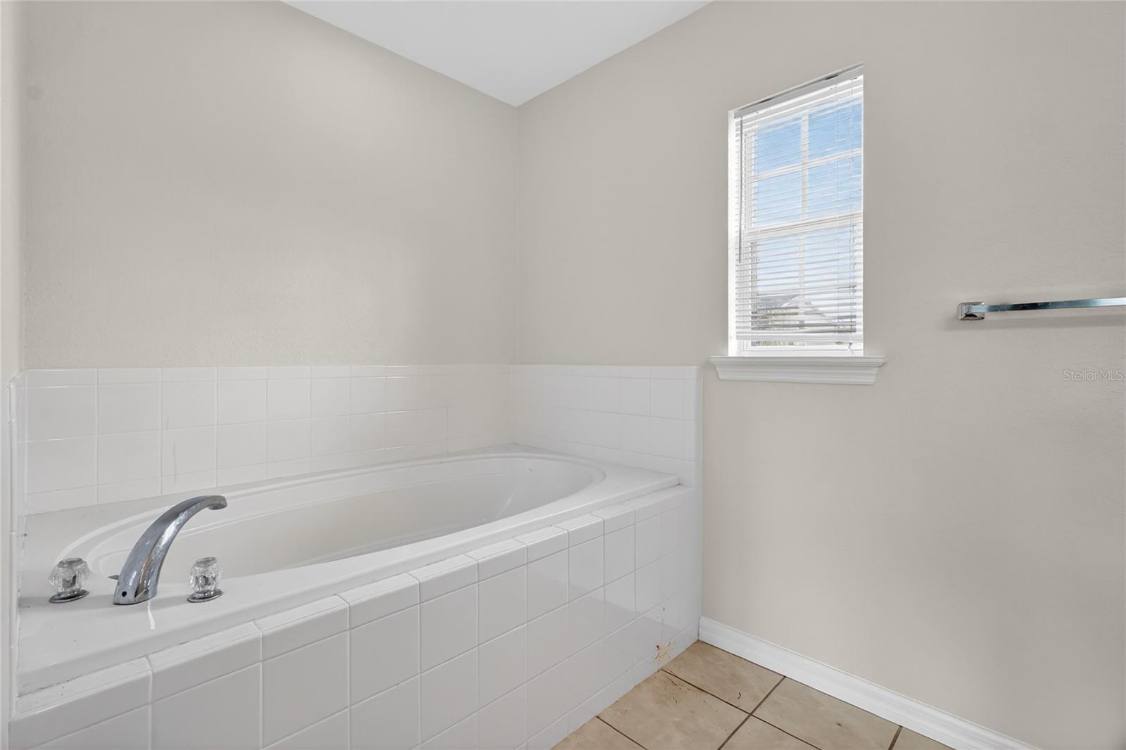 Image 46 of 60 For 528 Cody Caleb Drive