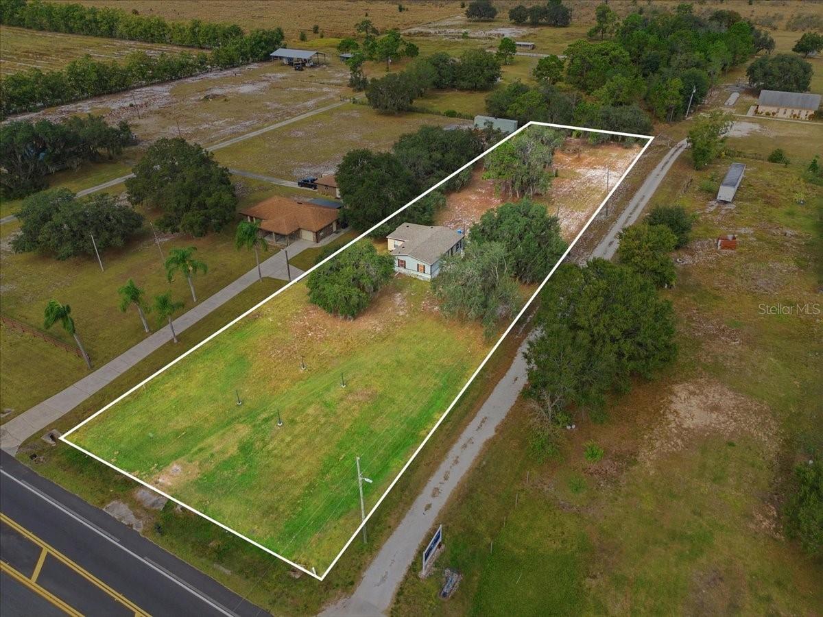 Image 14 of 39 For 1020 98 W 