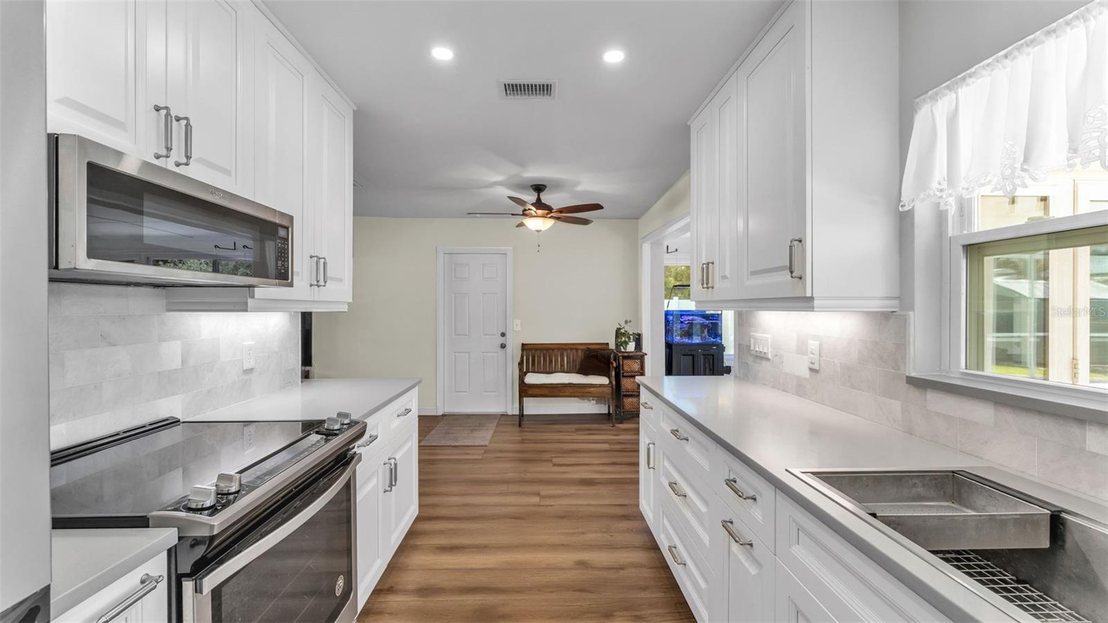 Image 10 of 48 For 1443 Eastfield Drive