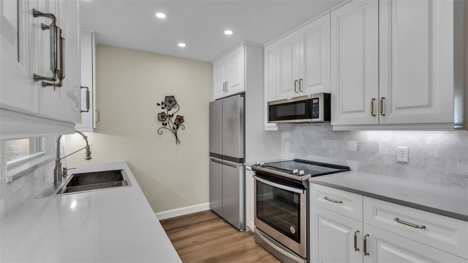 Image 9 of 48 For 1443 Eastfield Drive