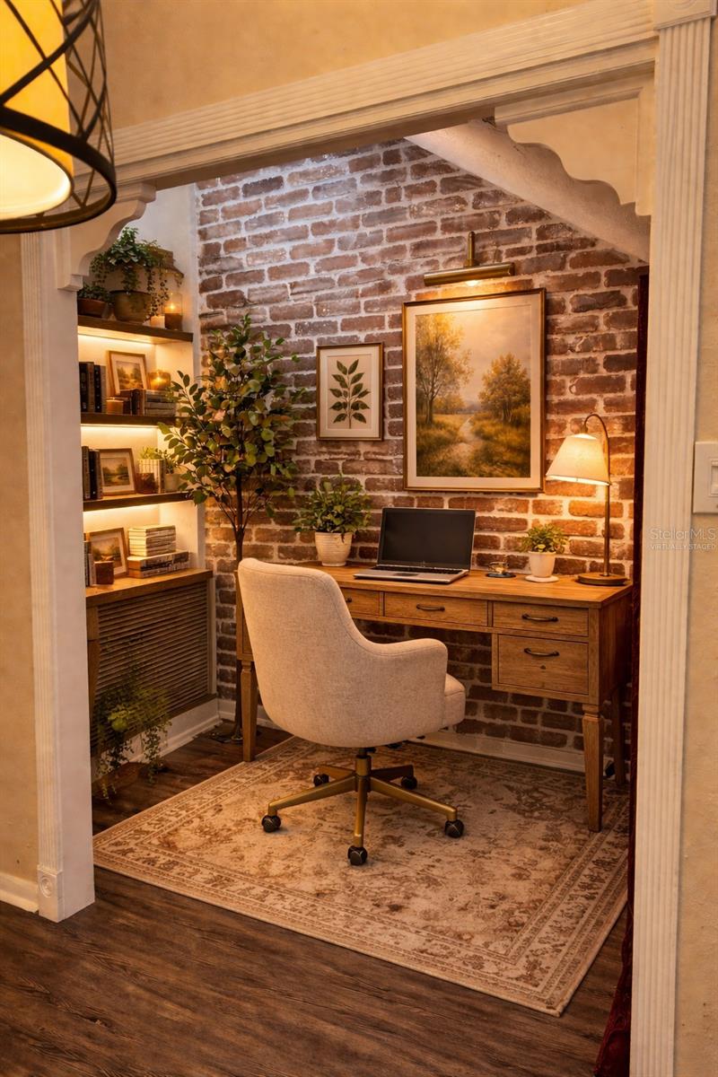 Image 10 of 42 For 17 Loma Verde