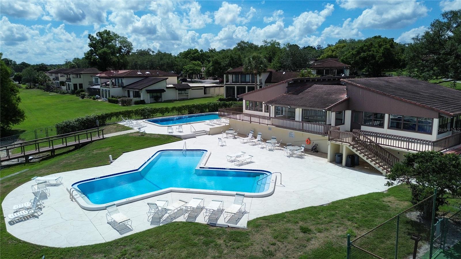 Image 28 of 42 For 17 Loma Verde