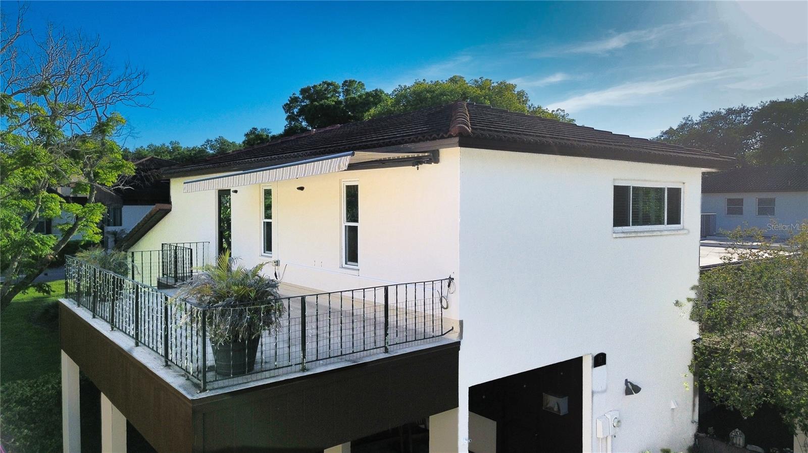 Image 34 of 42 For 17 Loma Verde