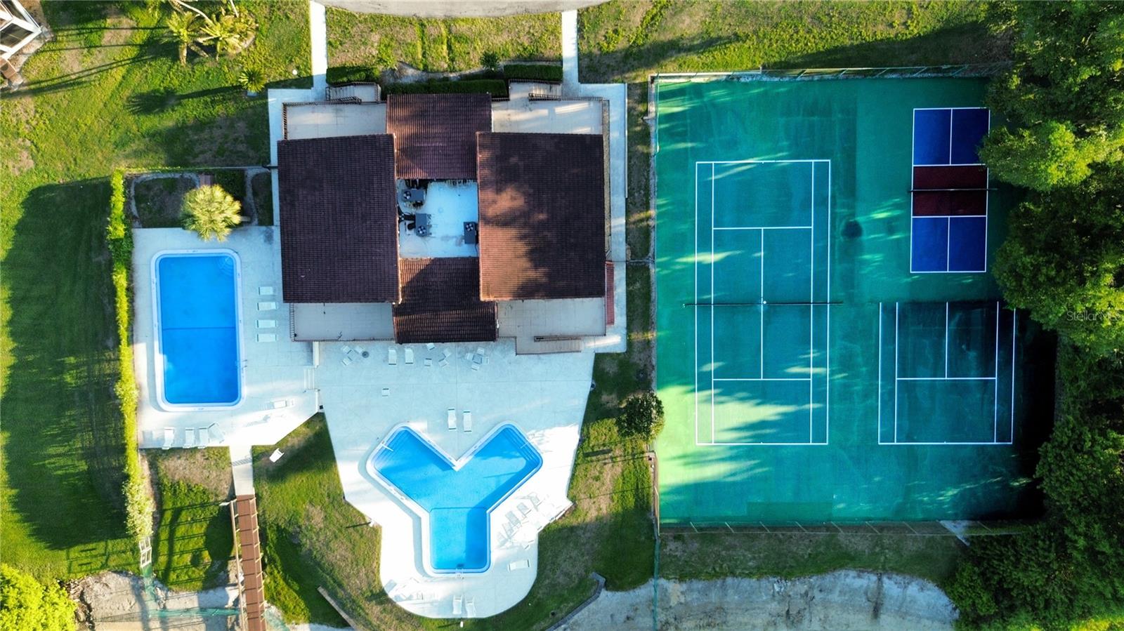 Image 7 of 42 For 17 Loma Verde