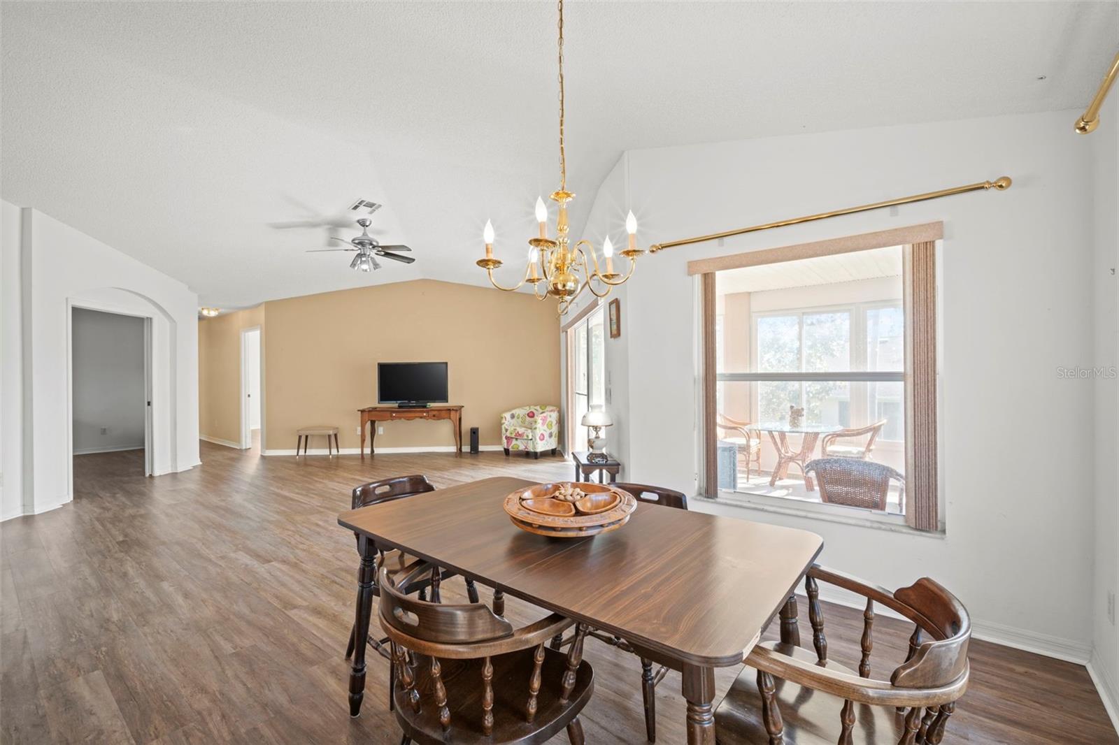 Image 15 of 56 For 24618 Stillridge Court