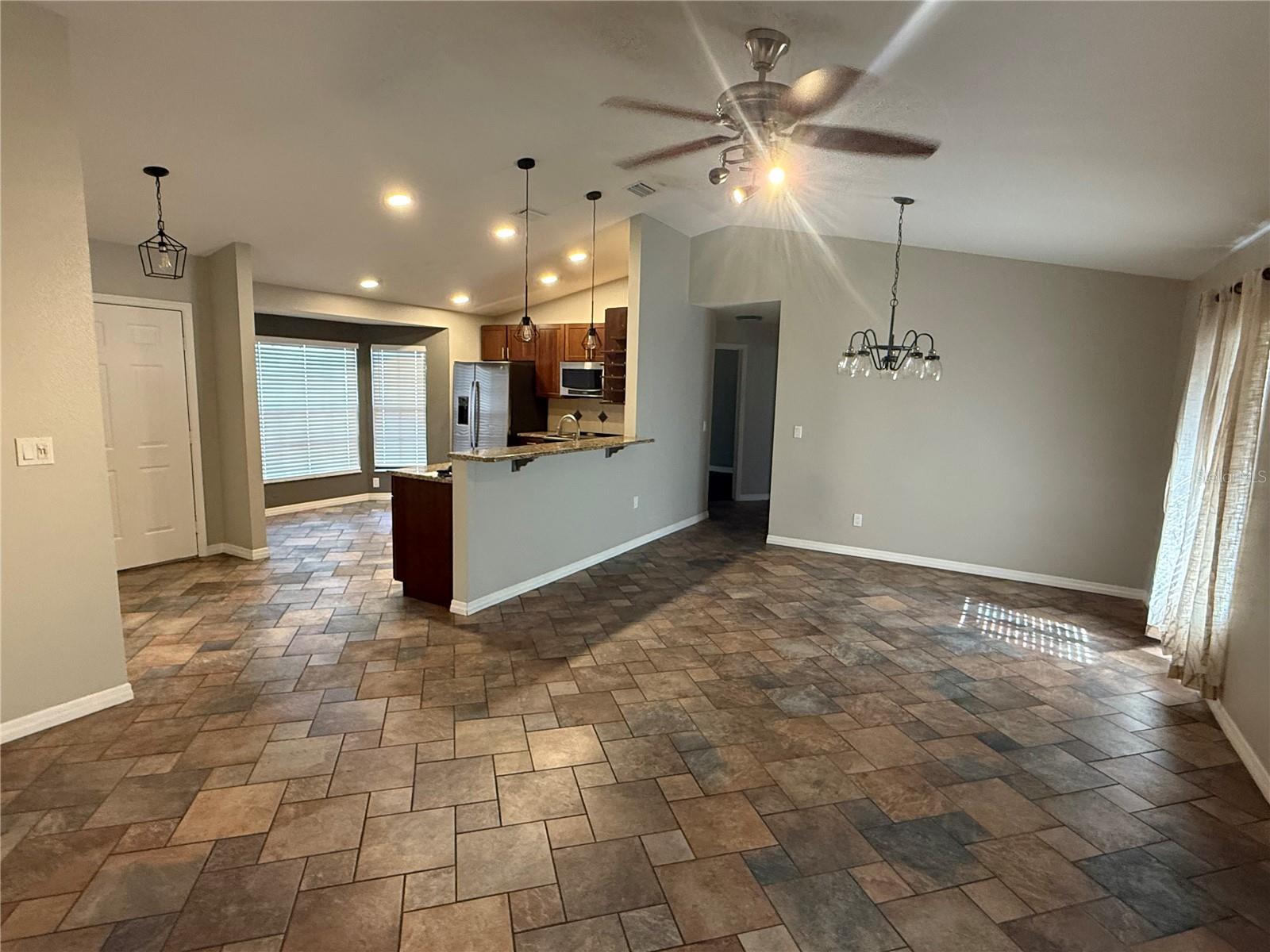 Image 3 of 9 For 1928 Twisting Lane