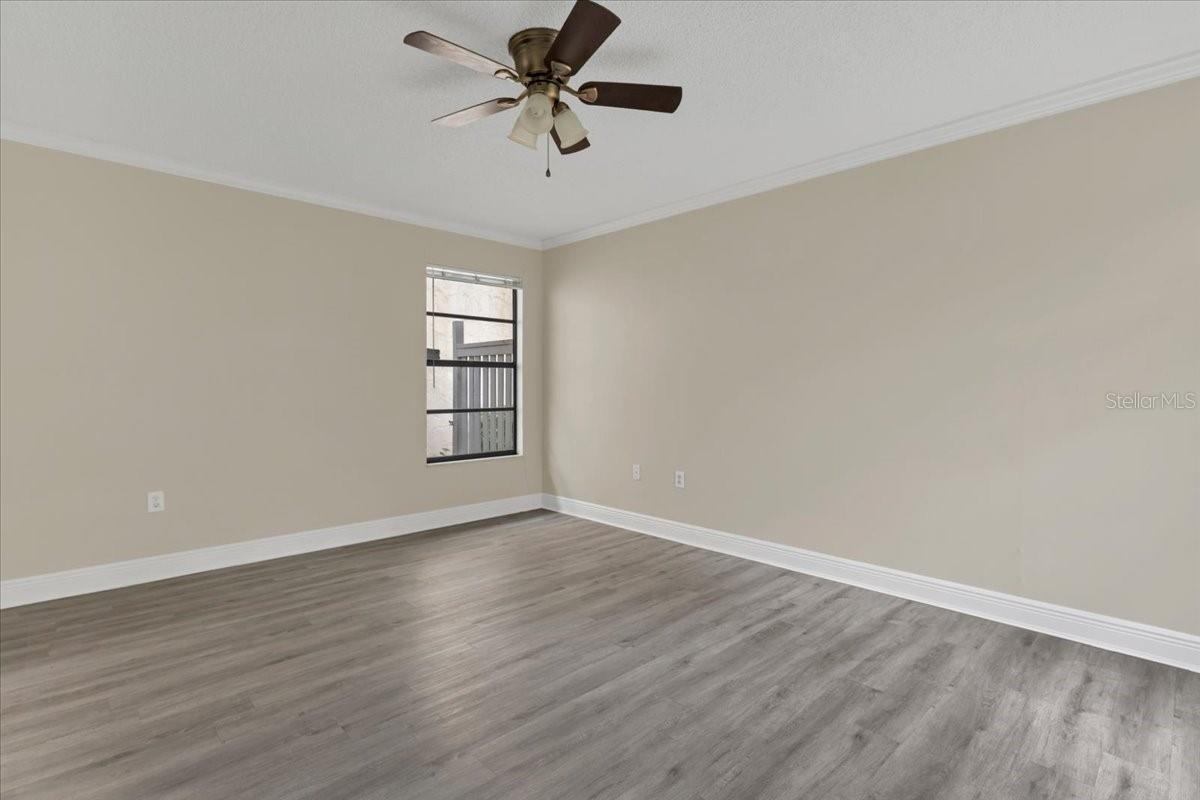 Image 17 of 34 For 6632 Sweetbriar Lane