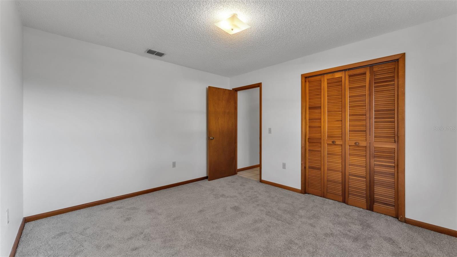 Image 27 of 33 For 4669 Highlands Place Drive