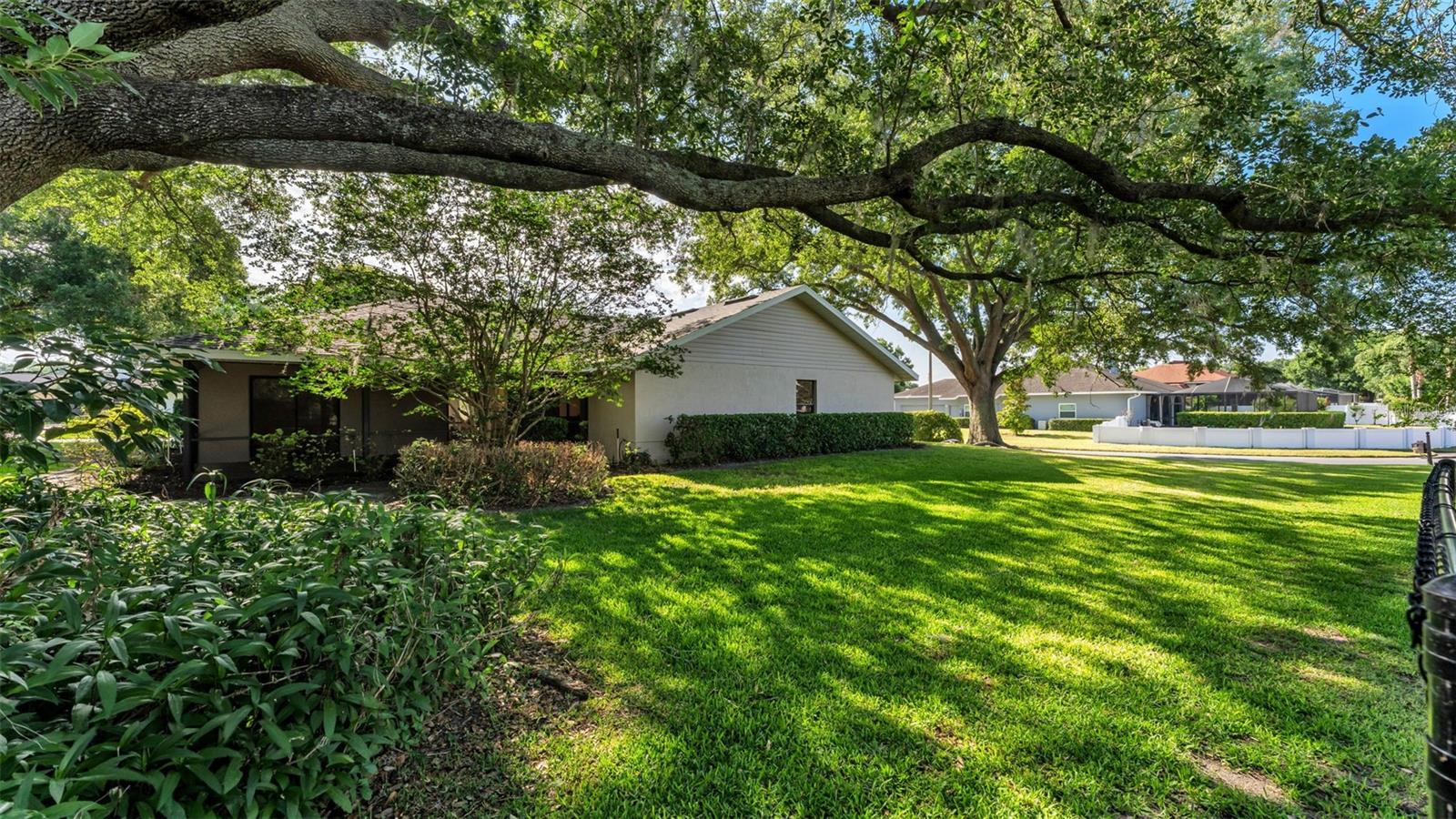 Image 31 of 33 For 4669 Highlands Place Drive