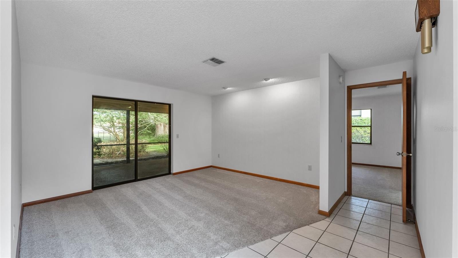 Image 5 of 33 For 4669 Highlands Place Drive
