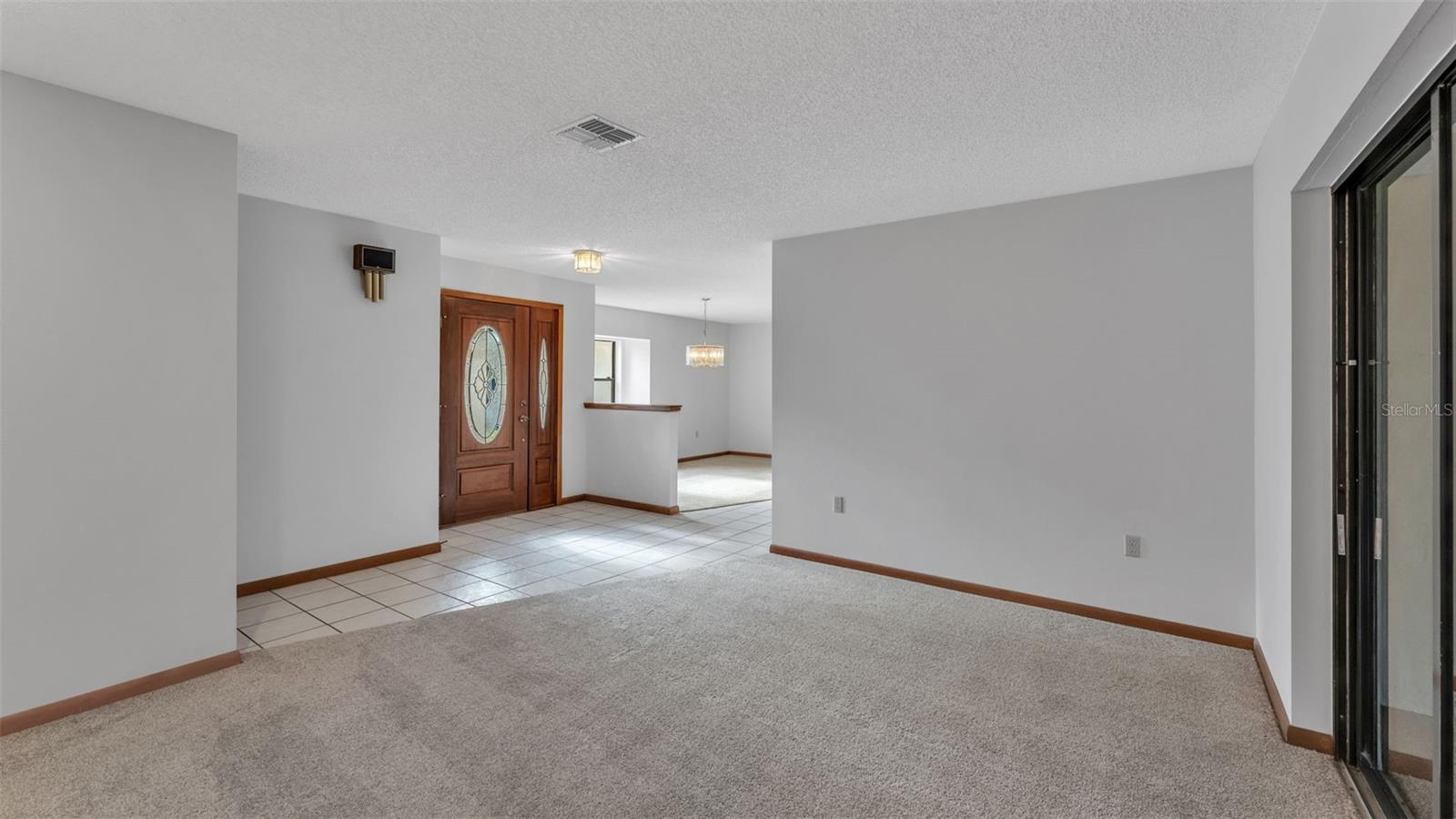 Image 7 of 33 For 4669 Highlands Place Drive