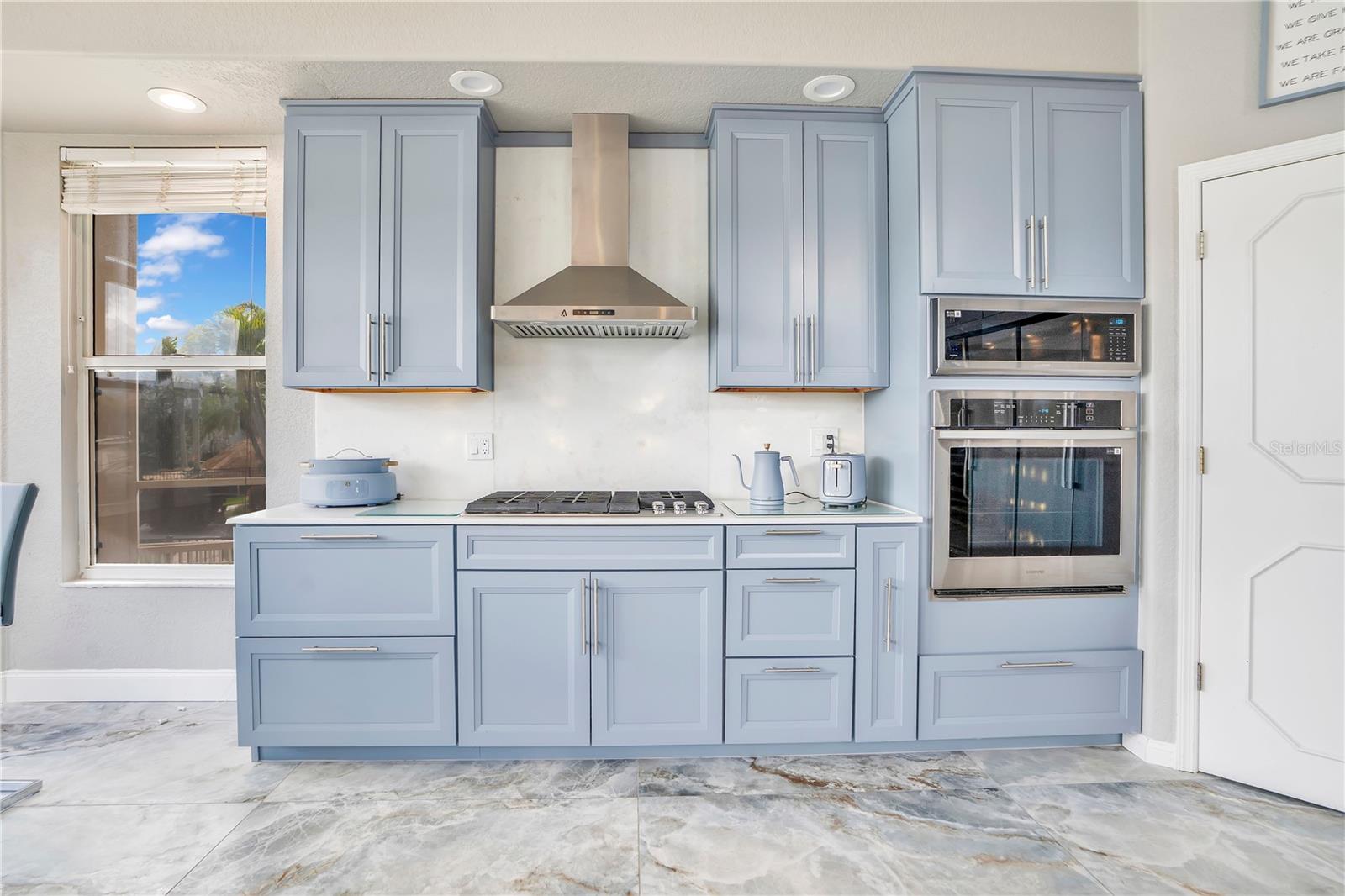 Image 12 of 54 For 934 Symphony Isles Boulevard