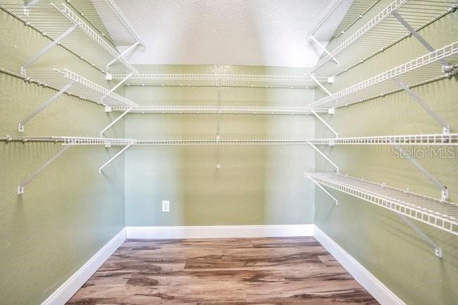 Image 33 of 54 For 934 Symphony Isles Boulevard