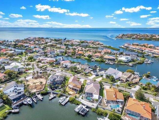 Image 44 of 54 For 934 Symphony Isles Boulevard