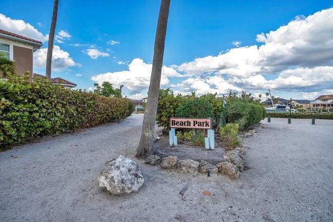 Image 49 of 54 For 934 Symphony Isles Boulevard