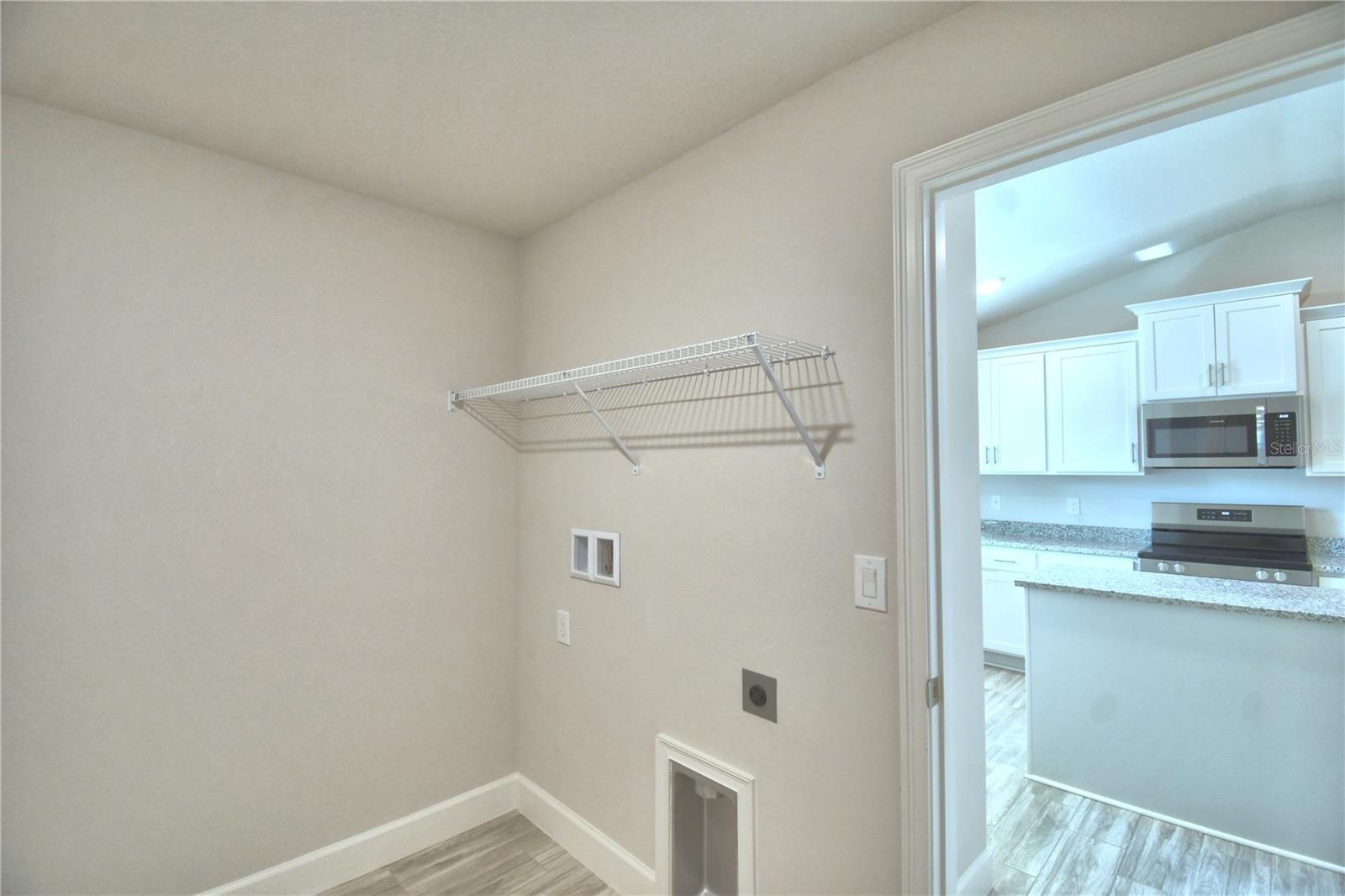 Image 14 of 76 For 4705 Grandview Glen Drive