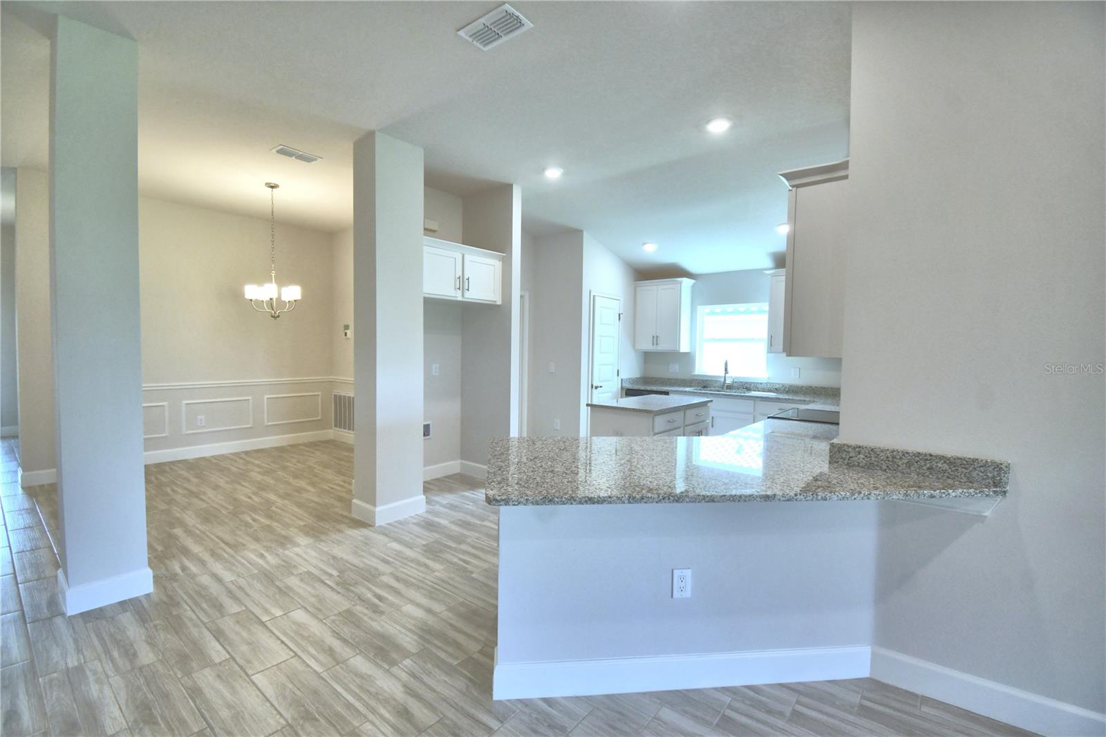 Image 8 of 76 For 4705 Grandview Glen Drive