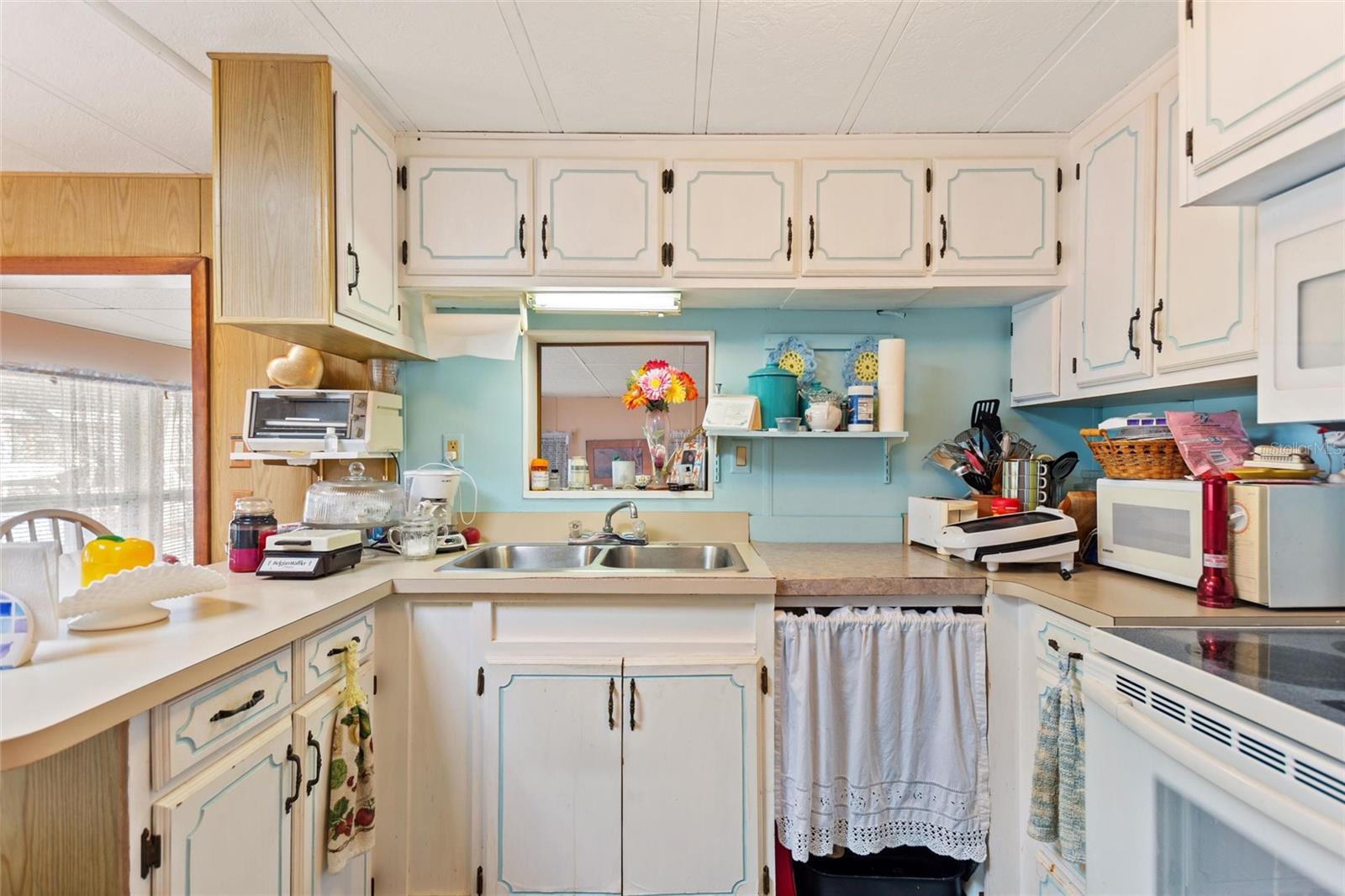 Image 11 of 26 For 251 Patterson Road C-41