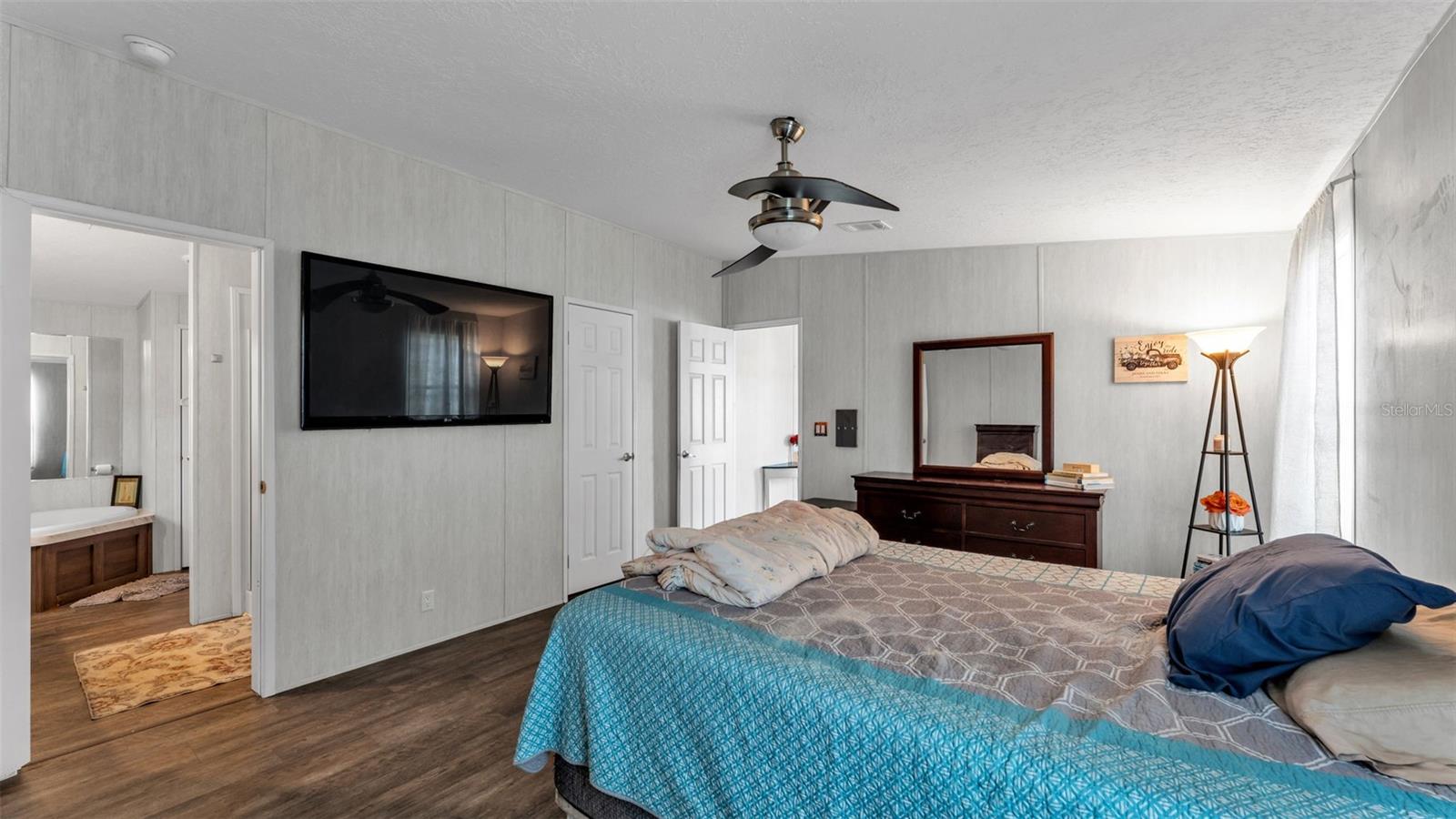 Image 14 of 35 For 3681 Pioneer Trails Drive