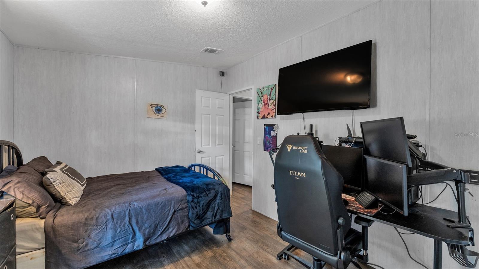 Image 19 of 35 For 3681 Pioneer Trails Drive