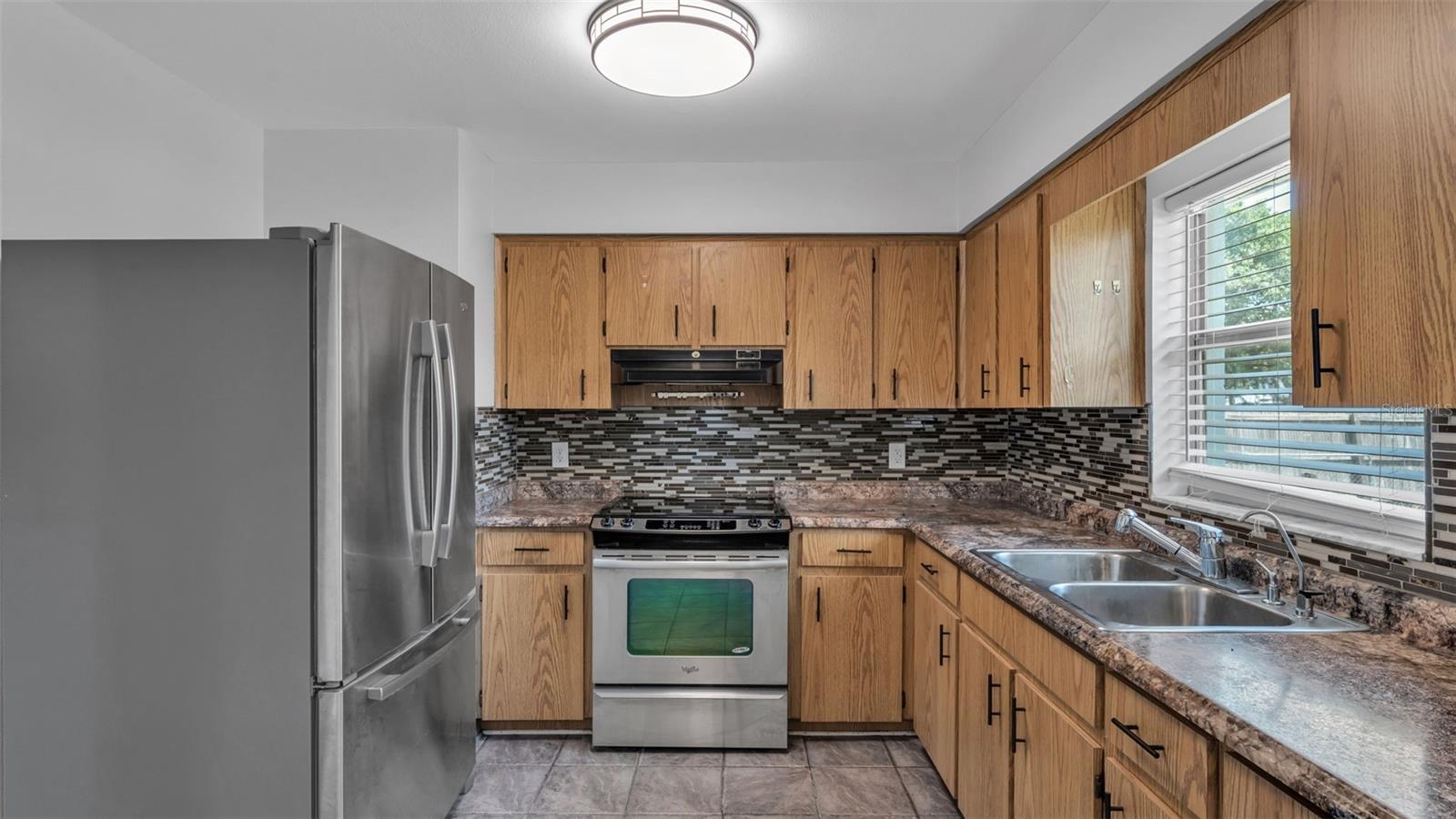 Listing photo id 8 for 5303 Duey Road