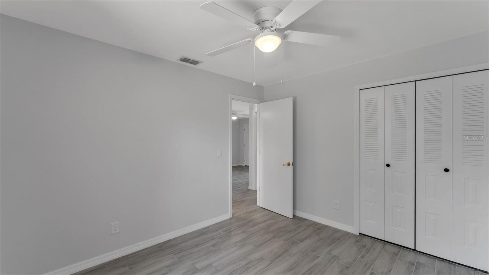 Listing photo id 18 for 5303 Duey Road