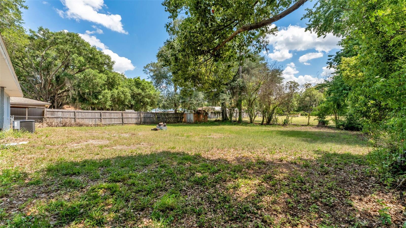 Listing photo id 27 for 5303 Duey Road