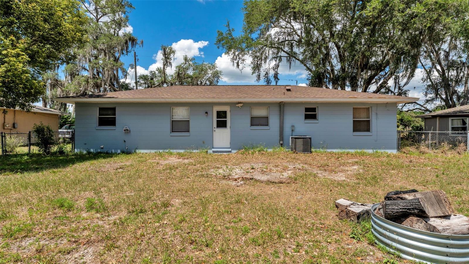 Listing photo id 36 for 5303 Duey Road