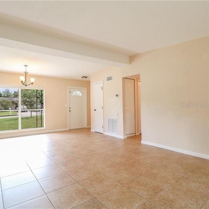 Image 2 of 10 For 2889 Rouen Avenue