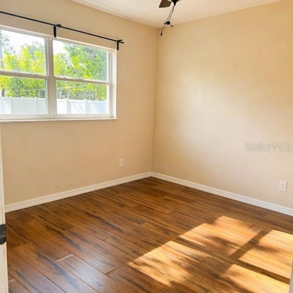 Image 7 of 10 For 2889 Rouen Avenue