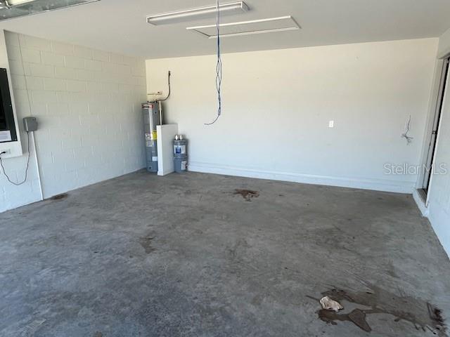 Image 13 of 15 For 1984 Thompson Preserve Boulevard