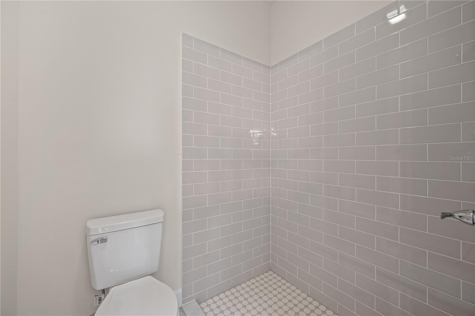 Image 16 of 45 For 4175 Windchime Lane