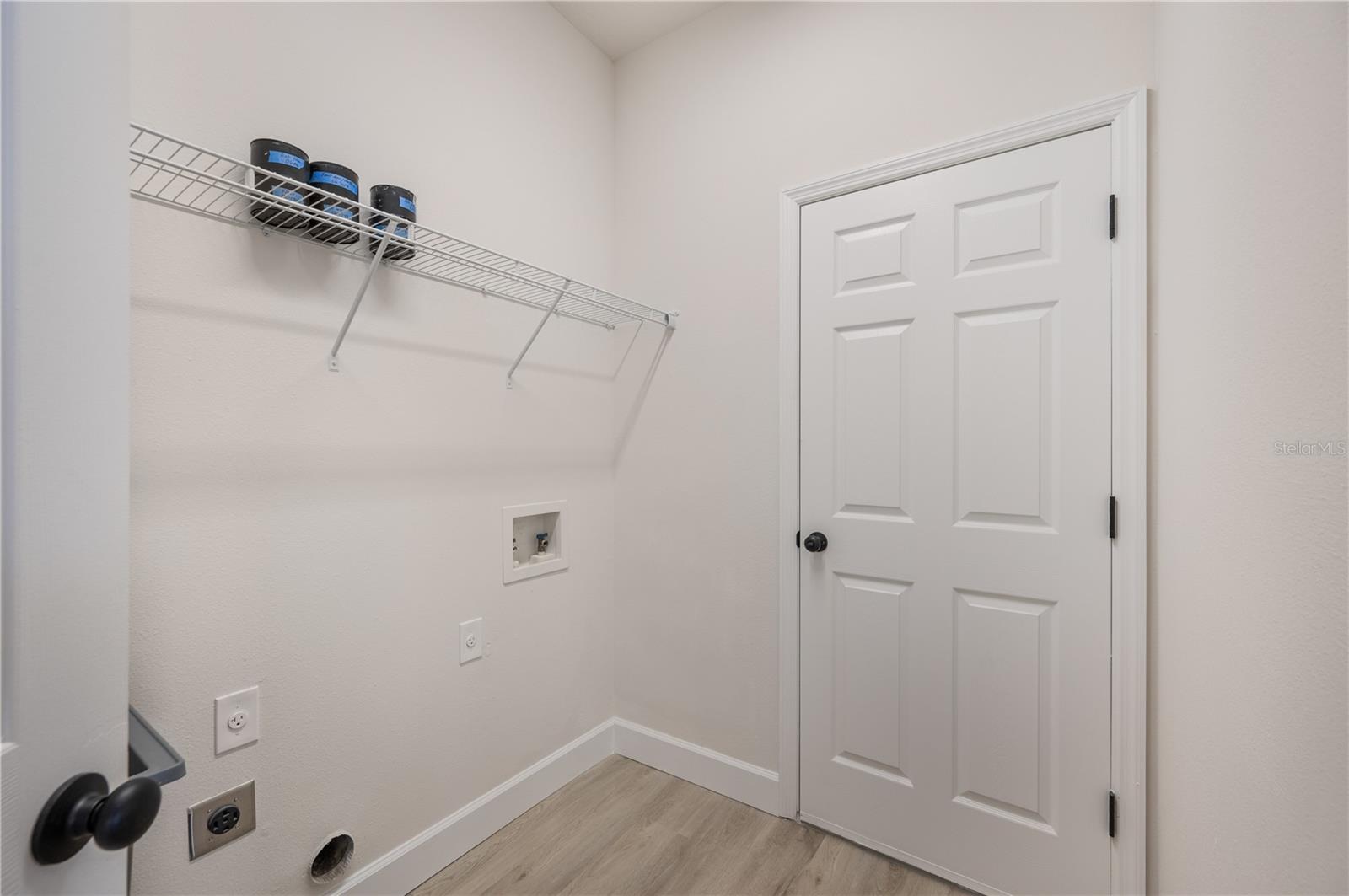 Image 23 of 45 For 4175 Windchime Lane