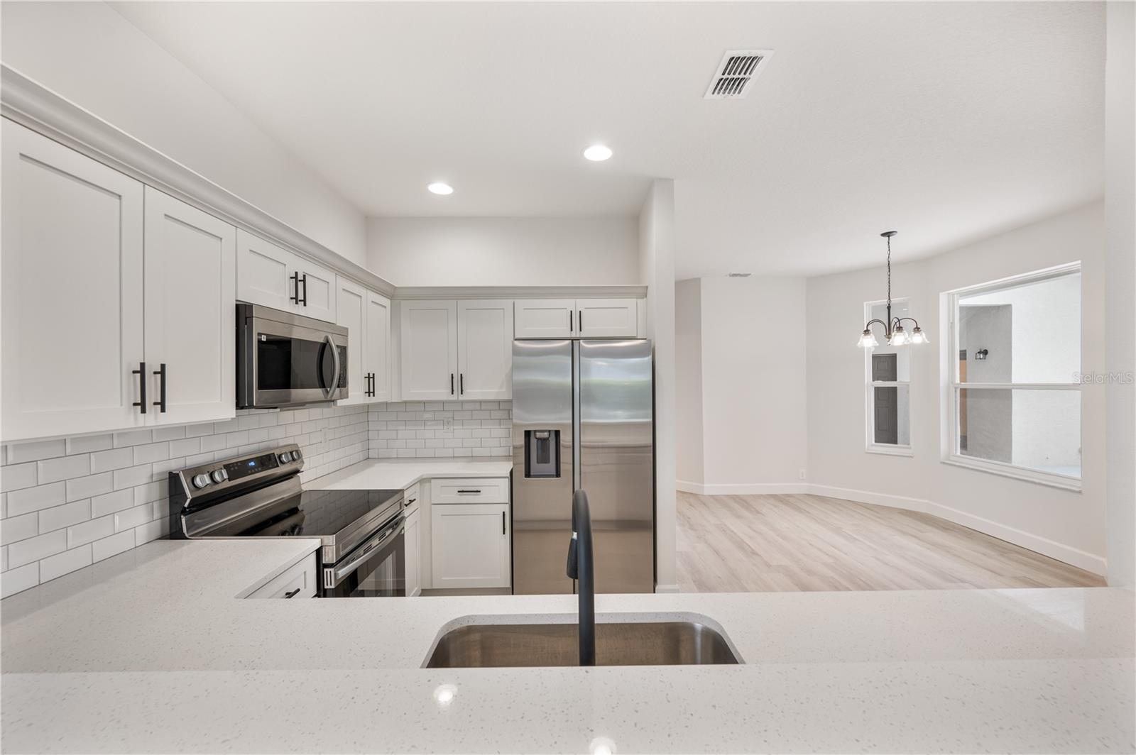 Image 5 of 45 For 4175 Windchime Lane