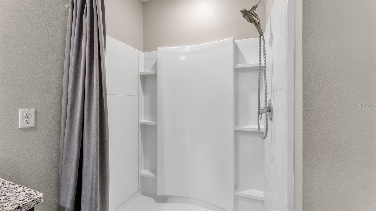 Image 17 of 40 For 2633 Galway Grove Way