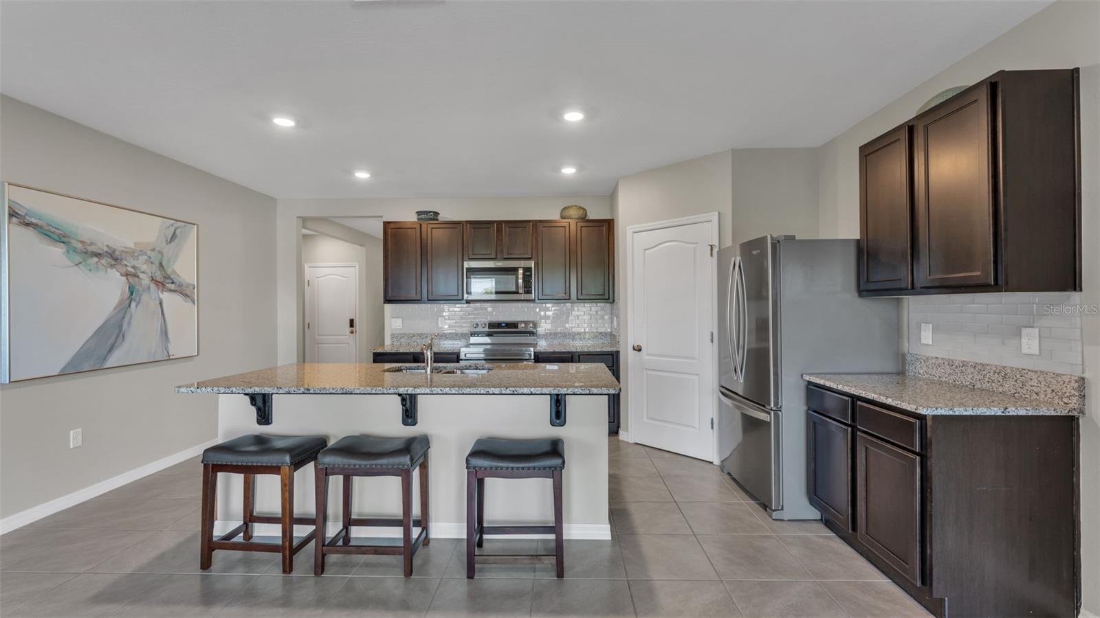 Image 7 of 40 For 2633 Galway Grove Way