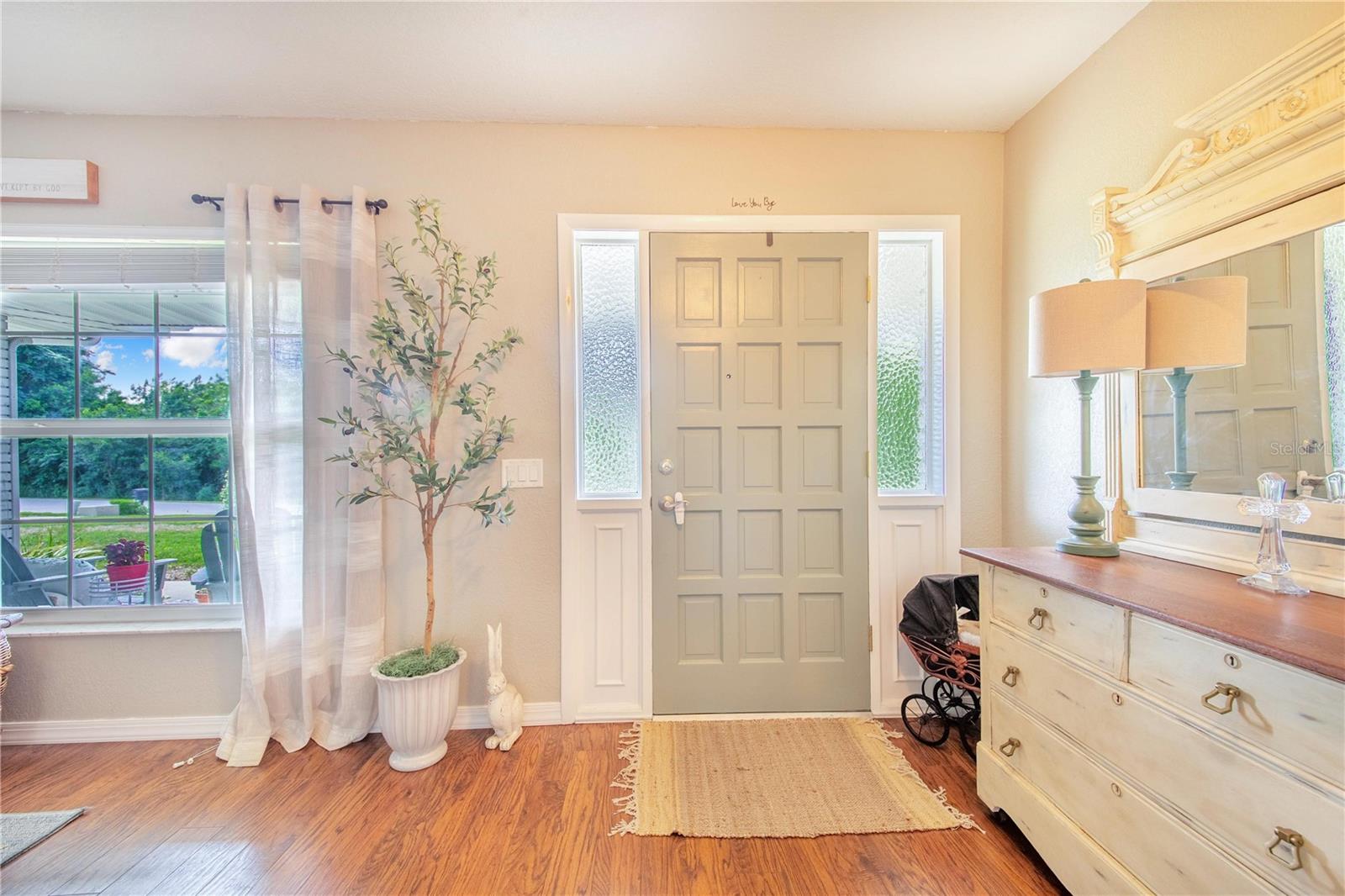 Image 12 of 67 For 20 Brevard Drive Se